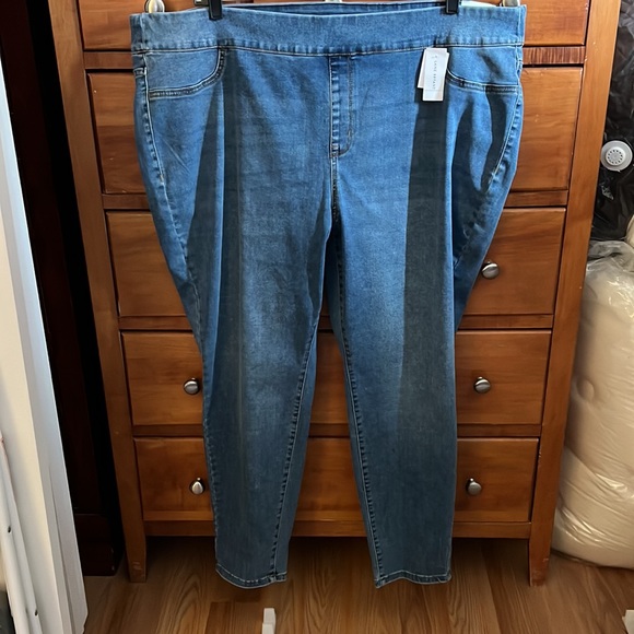 Brand new with tags Lane Bryant signature fit high rise jeggings size 26 - Picture 3 of 5